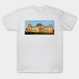 Reichstag building, Berlin, Germany, Europe T-Shirt